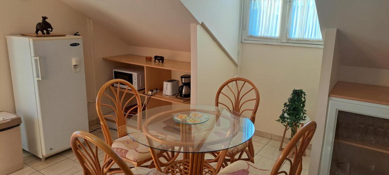 Logement Spacieux Deux Pieces A Baie Mahault Zewnętrze zdjęcie