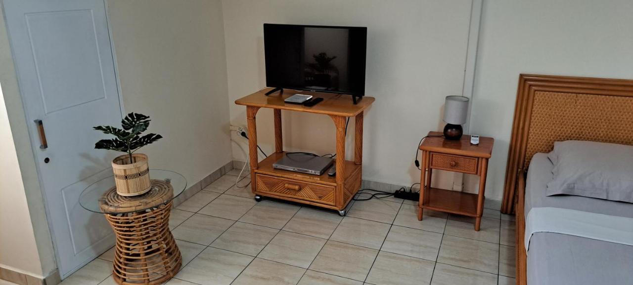 Logement Spacieux Deux Pieces A Baie Mahault Zewnętrze zdjęcie