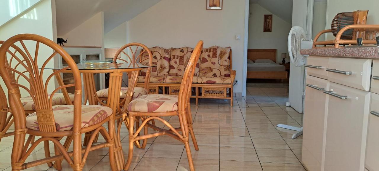 Logement Spacieux Deux Pieces A Baie Mahault Zewnętrze zdjęcie